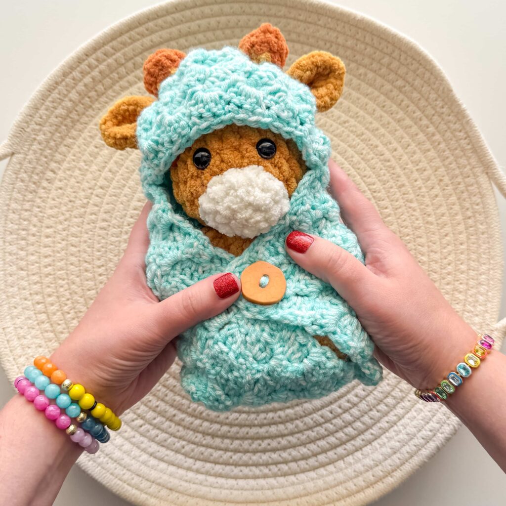 amigurumi swaddle blanket - featured image