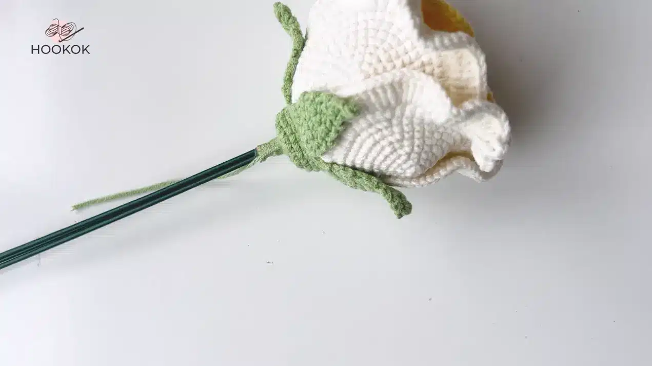 Big Thai Rose Pattern crochet project crochet project detail 3