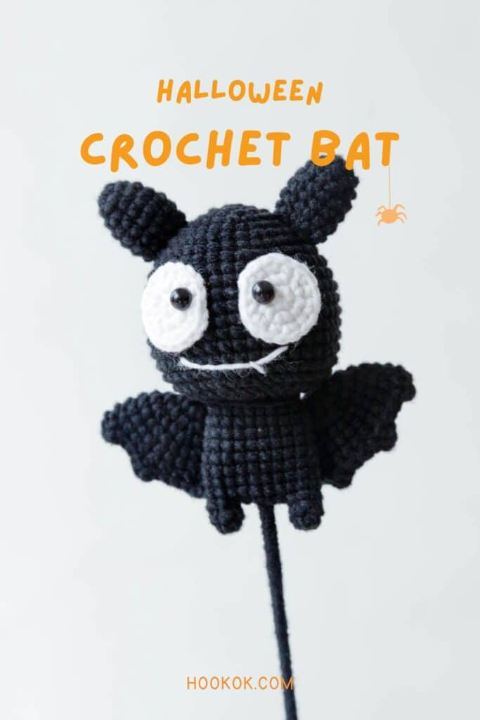 crochet halloween bat pattern - featured image