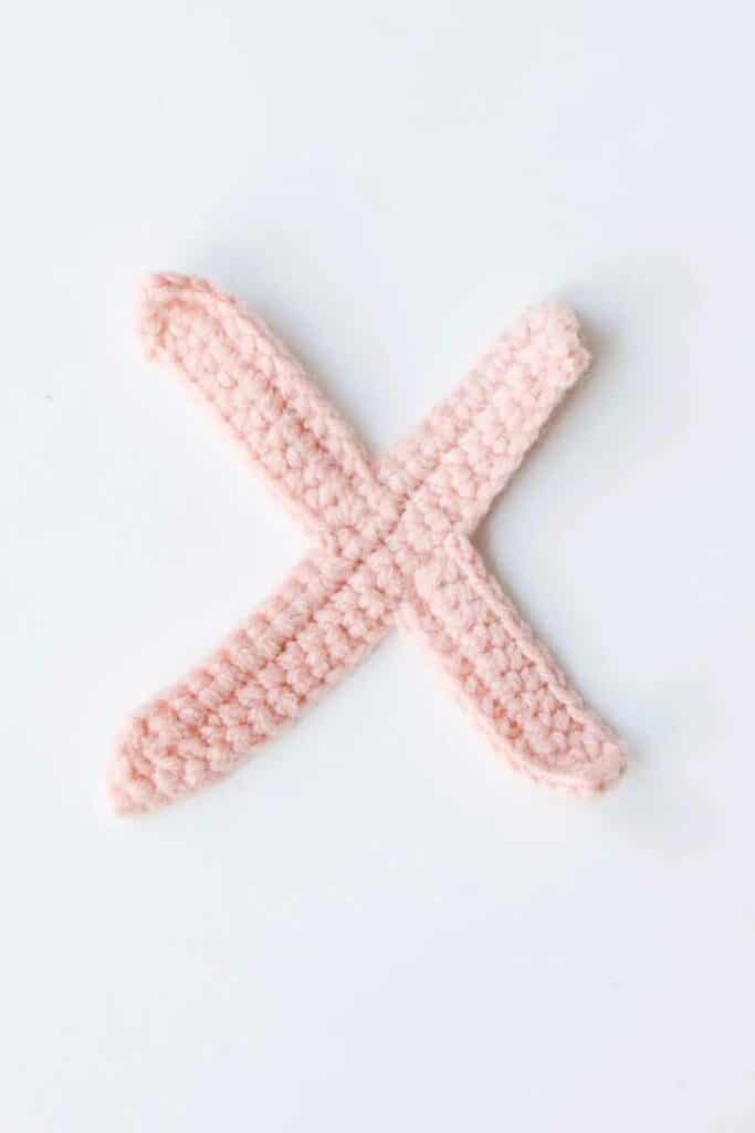 crochet letter x pattern - featured image