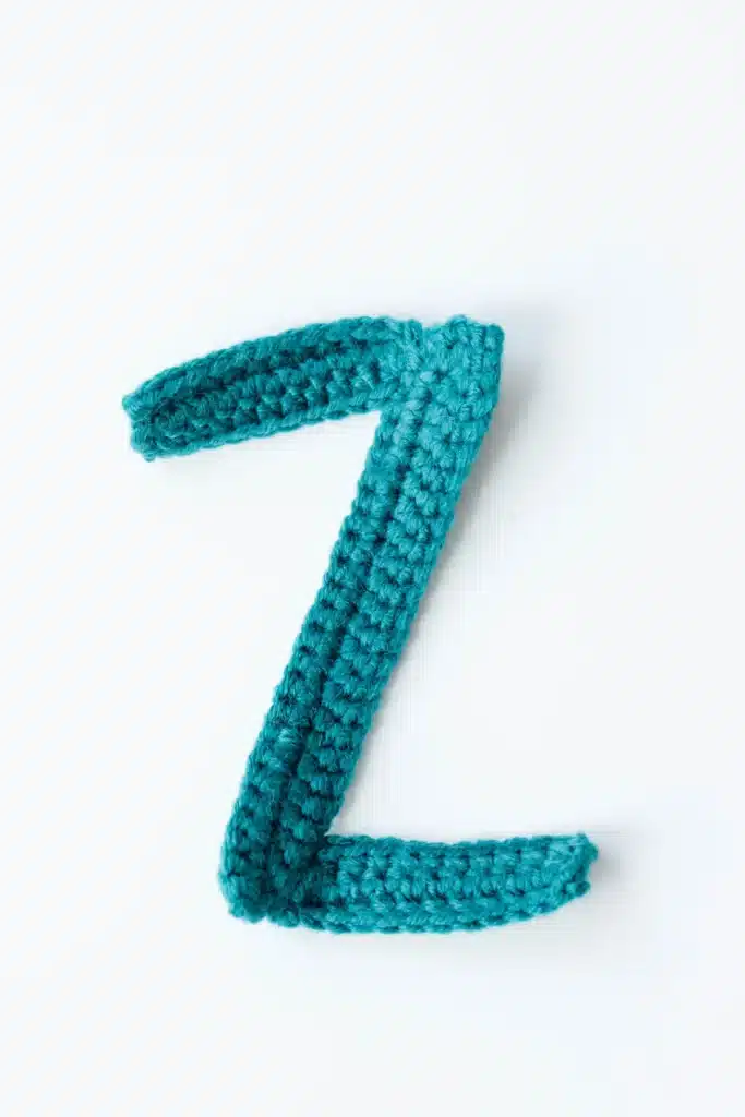 crochet letter z pattern - featured image