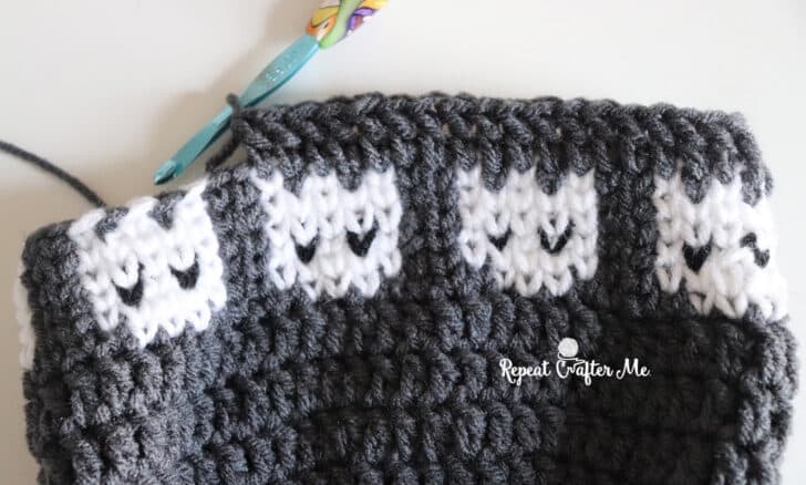 ghosts in a row crochet hat crochet project crochet project detail 12