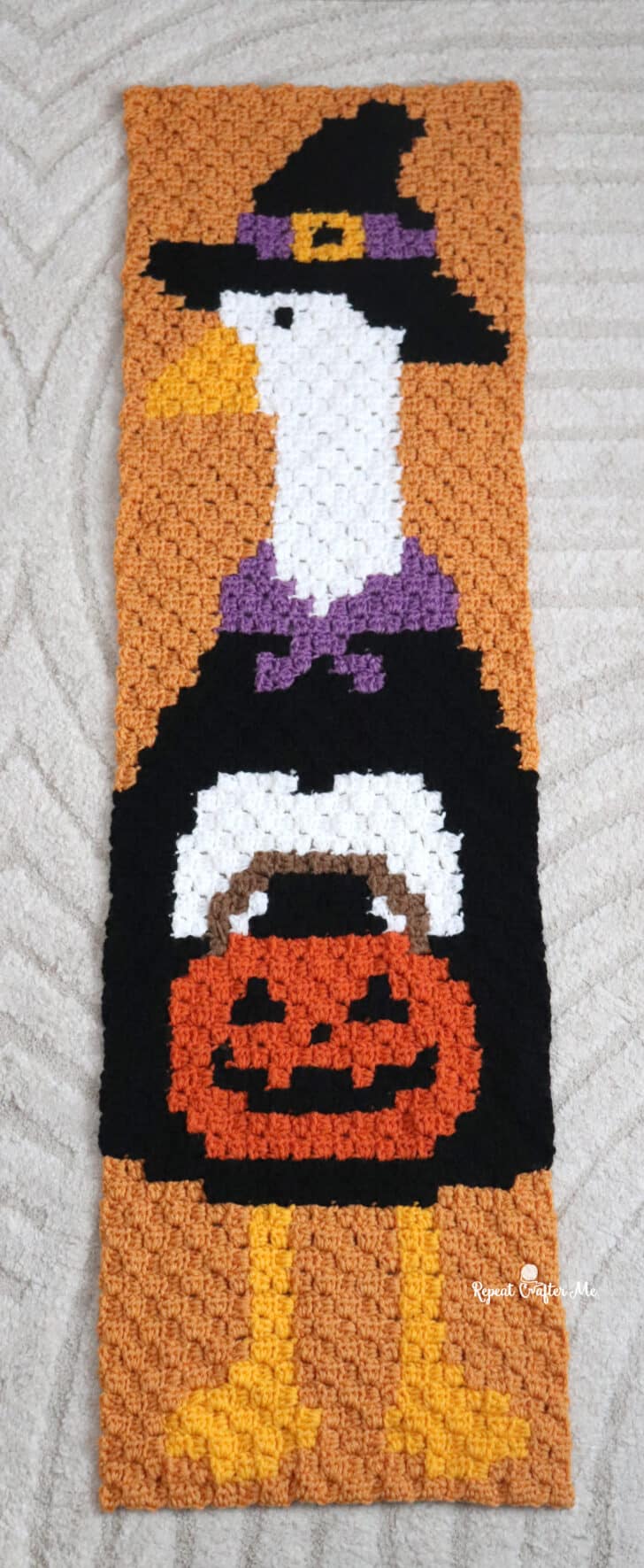 Halloween Porch Goose C2C crochet project crochet project detail 6