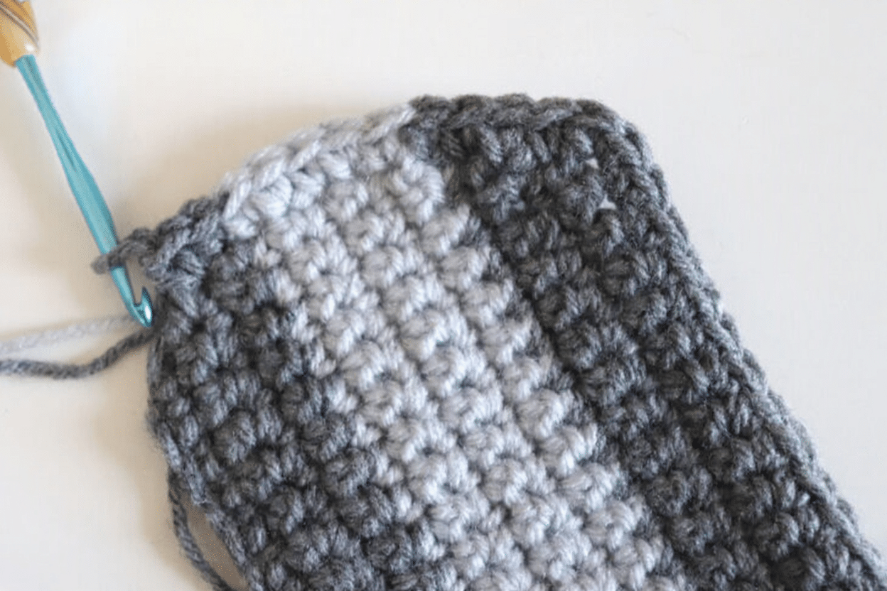 crochet curling stone applique crochet project crochet project detail 6