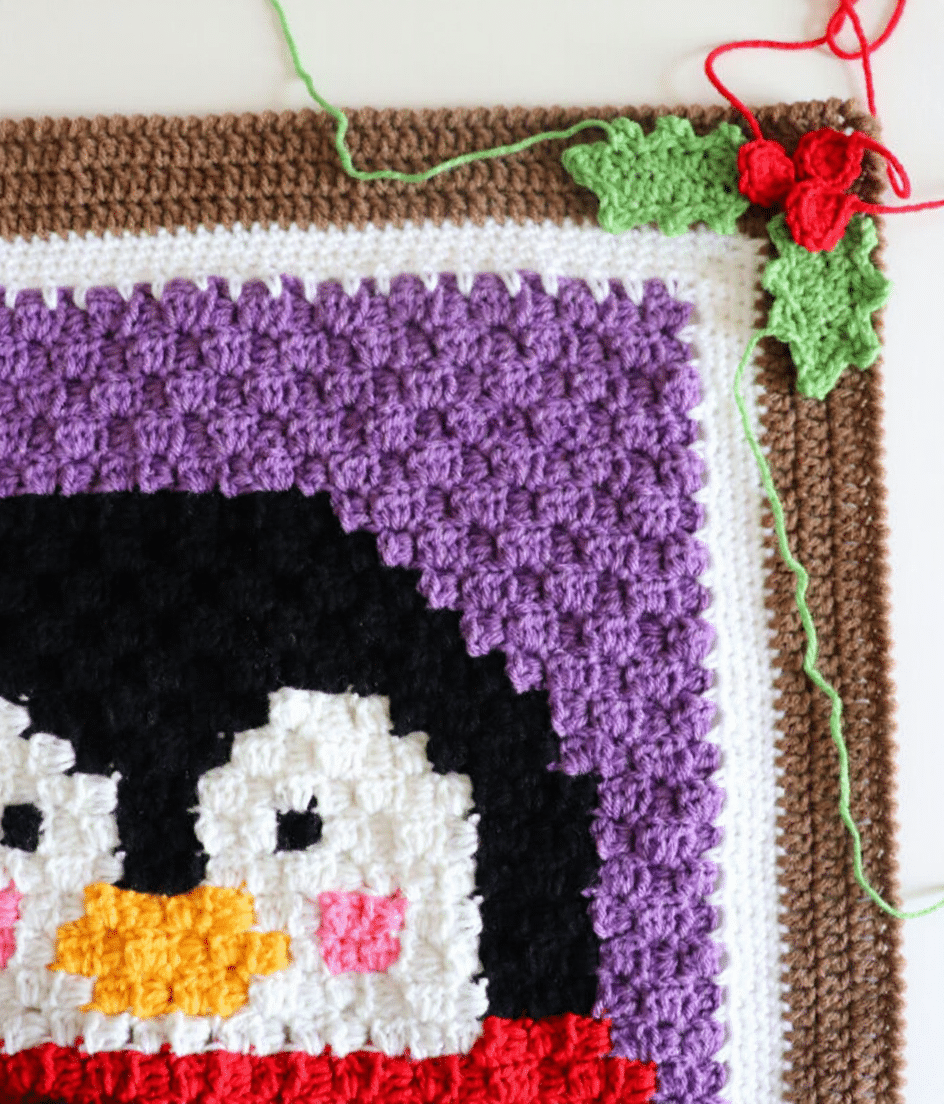crochet holly berry appliqué crochet project crochet project detail 6