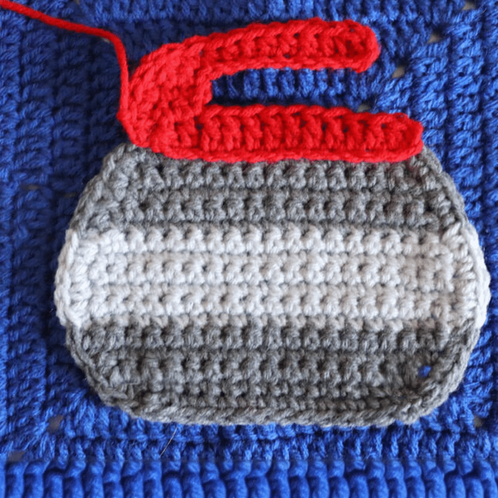 curling stone applique crochet project crochet project detail 4