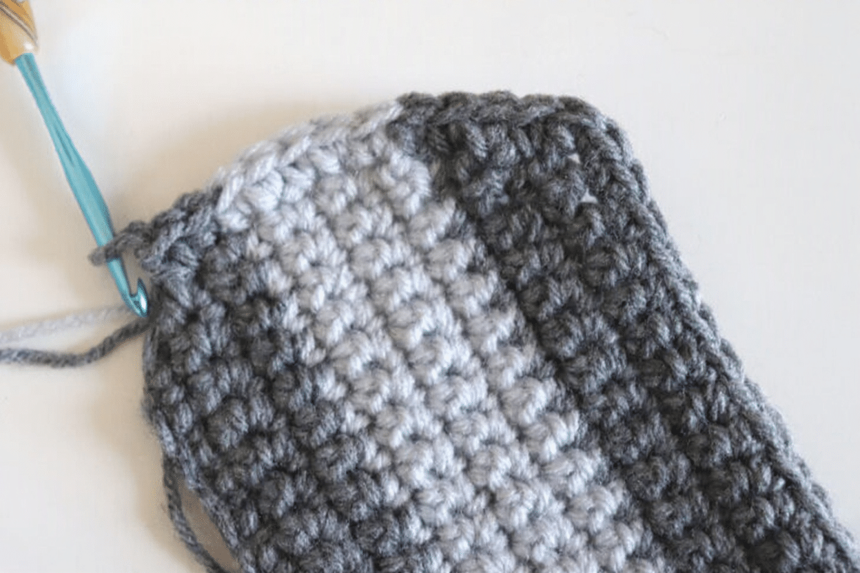 curling stone applique crochet project crochet project detail 6